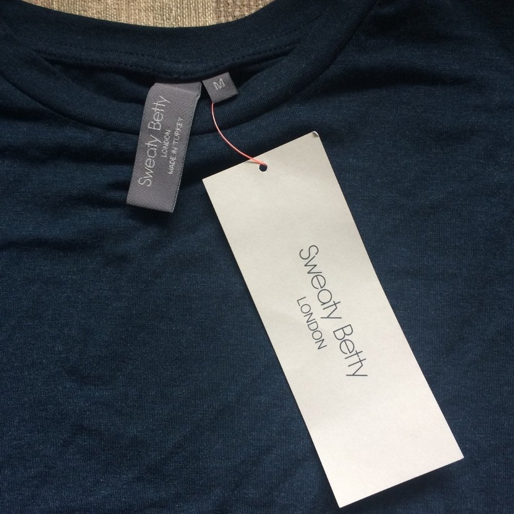 NWT Sweaty Betty Free Run Crop Top - Picture 5 of 7